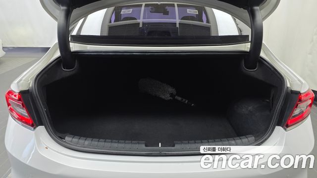Hyundai Grandeur Hybrid (IG) Exclusive 2018 — фото 20