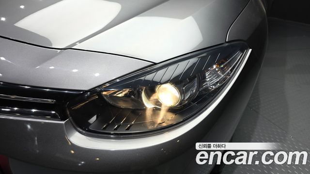 Renault Korea SM3 Neo SE 2018 — фото 22