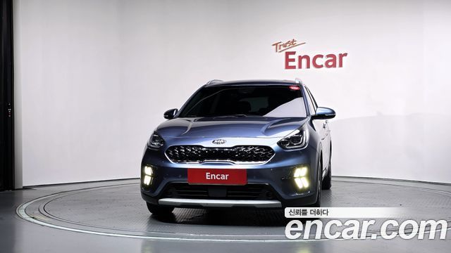 Kia Niro 1.6 HEV Noblesse Special 2020 — фото 3
