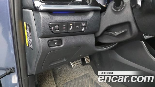 Kia Niro 1.6 HEV Noblesse Special 2020 — фото 18