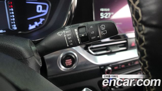 Kia Niro 1.6 HEV Noblesse Special 2020 — фото 28