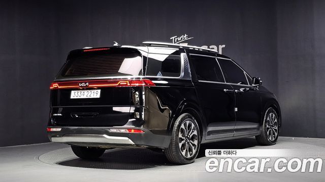 Kia Carnival (IV) Gasoline 9-Seater Noblesse 2023 — фото 2