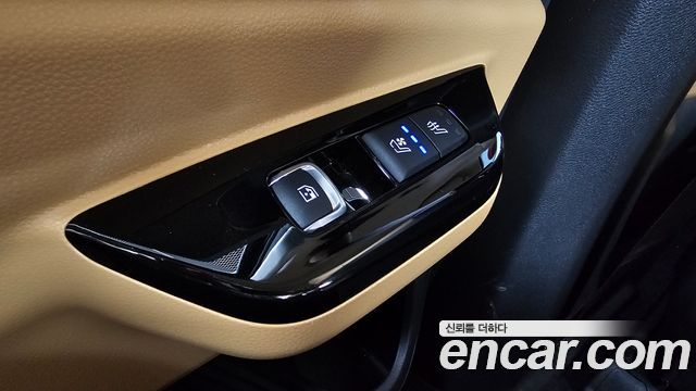 Kia Carnival (IV) Gasoline 9-Seater Noblesse 2023 — фото 19