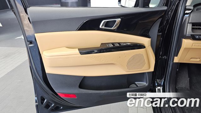 Kia Carnival (IV) Gasoline 9-Seater Noblesse 2023 — фото 24