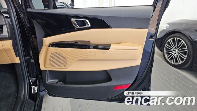 Kia Carnival (IV) Gasoline 9-Seater Noblesse 2023 — фото 25