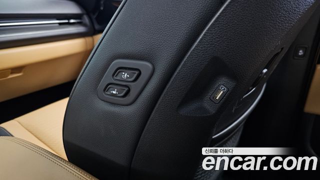 Kia Carnival (IV) Gasoline 9-Seater Noblesse 2023 — фото 29