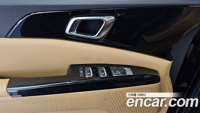 Kia Carnival (IV) Gasoline 9-Seater Noblesse 2023 — фото 32