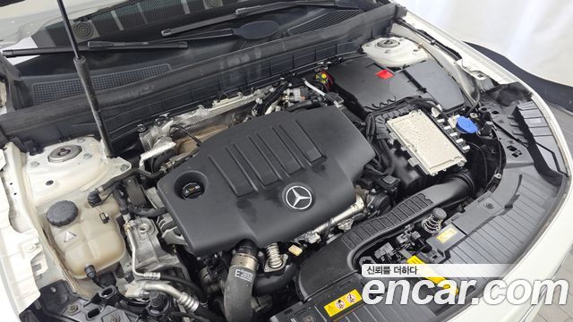 Mercedes-Benz GLB-Class (X247) GLB200 d 2021 — фото 6
