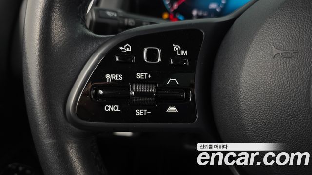 Mercedes-Benz GLB-Class (X247) GLB200 d 2021 — фото 17