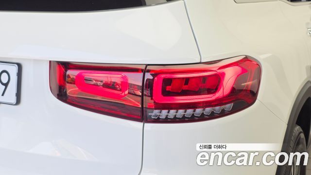 Mercedes-Benz GLB-Class (X247) GLB200 d 2021 — фото 23