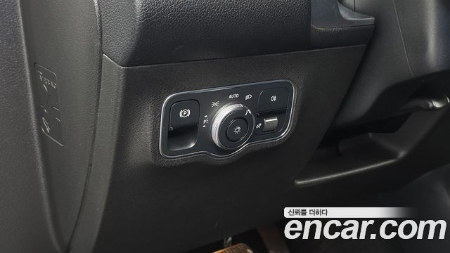 Mercedes-Benz GLB-Class (X247) GLB200 d 2021 — фото 28
