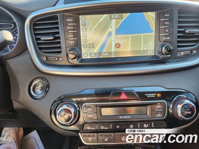 Kia Sorento Diesel 2.0 2WD Nobesse Special 2018 — фото 10