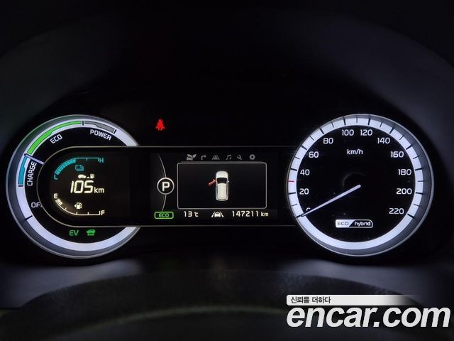 Kia Niro Noblesse 2017 — фото 6