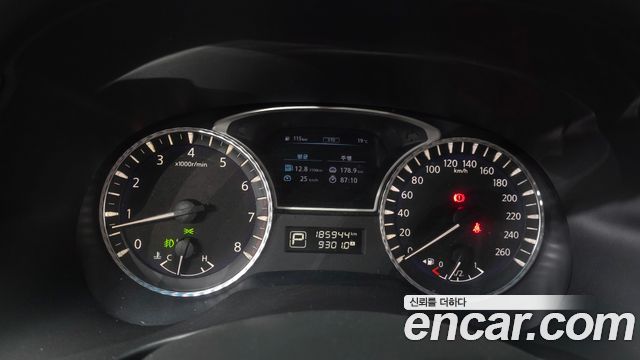 Infiniti QX60 3.5 AWD 2015 — фото 8