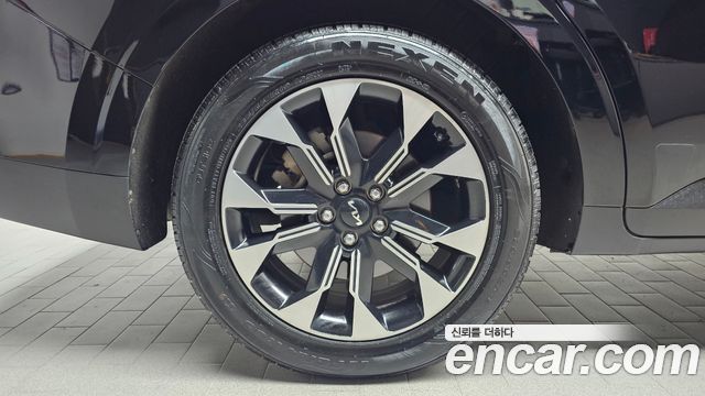 Kia Carnival (IV) Gasoline 9-Seater Signature 2022 — фото 5