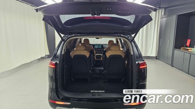 Kia Carnival (IV) Gasoline 9-Seater Signature 2022 — фото 17