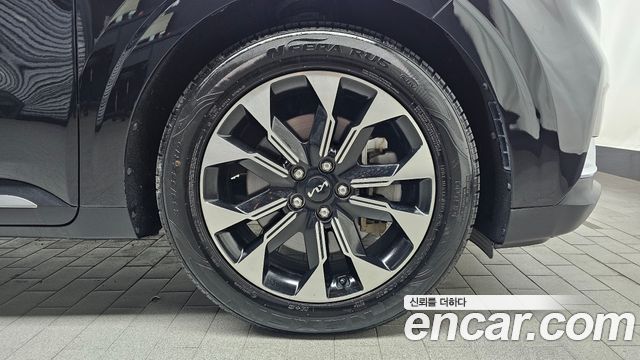 Kia Carnival (IV) Gasoline 9-Seater Signature 2022 — фото 21