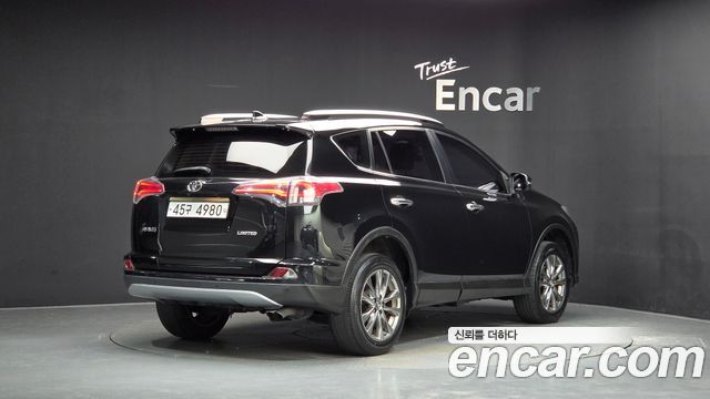 Toyota RAV4 2.5 2WD 4th 2018 — фото 2