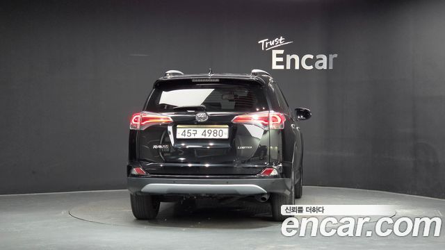 Toyota RAV4 2.5 2WD 4th 2018 — фото 4