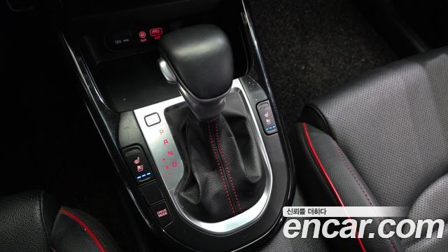 Kia K3 5Door GT Basic 2019 — фото 9
