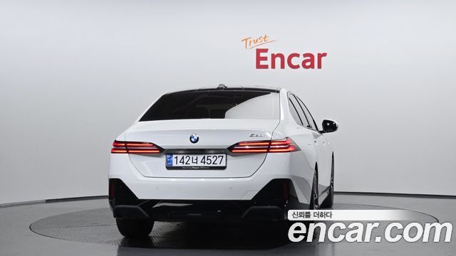BMW 5 Series (G60) 520i M Sport 2024 — фото 4