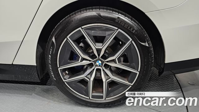 BMW 5 Series (G60) 520i M Sport 2024 — фото 27