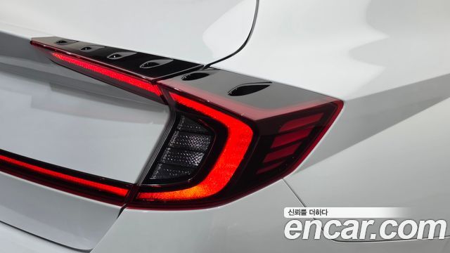 Hyundai Sonata (DN8) 2.0 Premium Plus 2023 — фото 23