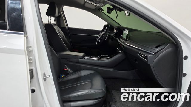 Hyundai Sonata (DN8) 2.0 Premium Plus 2023 — фото 26