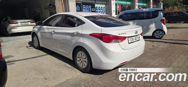 Hyundai Avante (MD) M16 GDI Modern 2013 — фото 4