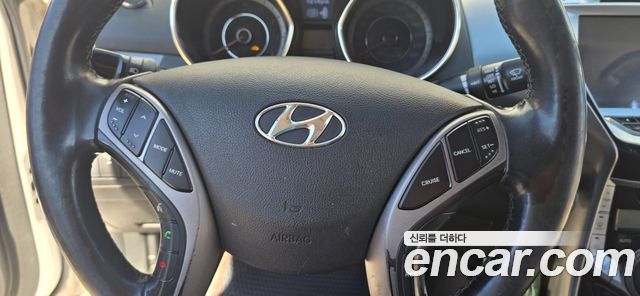 Hyundai Avante (MD) M16 GDI Modern 2013 — фото 17