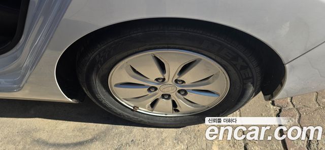 Hyundai Avante (MD) M16 GDI Modern 2013 — фото 21