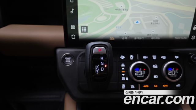 Land Rover Defender (L663) 110 D300 X-Dynamic HSE 2026 — фото 9