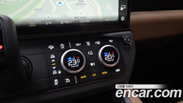 Land Rover Defender (L663) 110 D300 X-Dynamic HSE 2026 — фото 17
