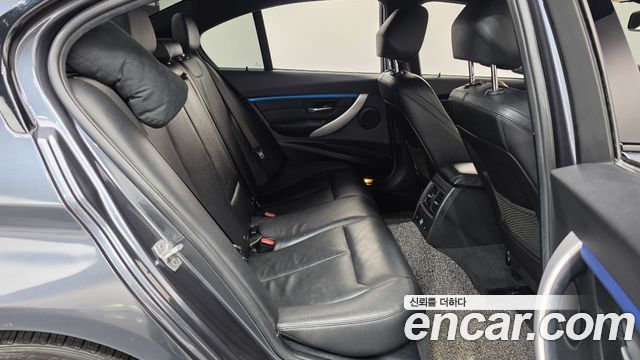BMW 3 Series (F30) 330i M Sport 2017 — фото 12