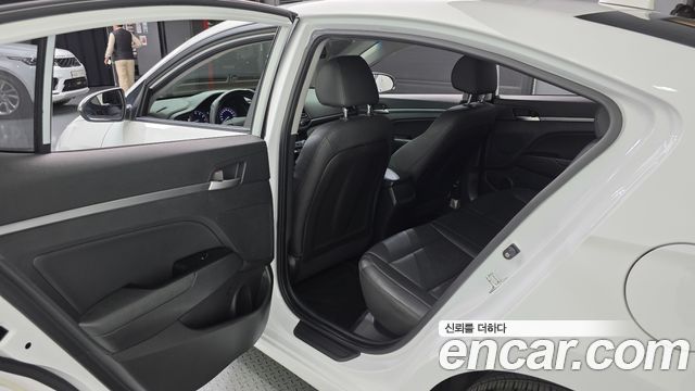 Hyundai Avante (AD) 1.6 Smart 2020 — фото 11