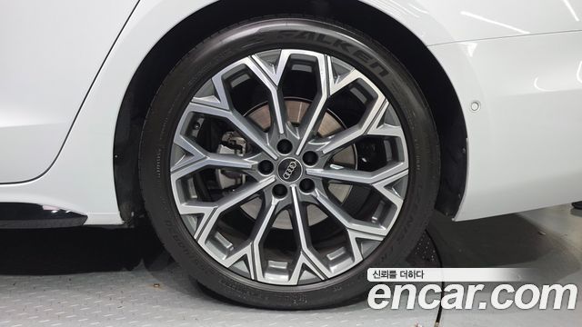 Audi A6 (C9) 40 TFSI S Line 2026 — фото 21