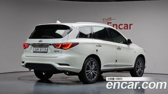 Infiniti QX60 3.5 AWD 2018 — фото 2