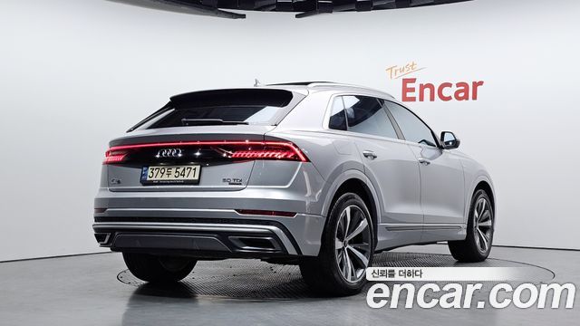 Audi Q8 (4M) 50 TDI Quattro Premium 2022 — фото 2