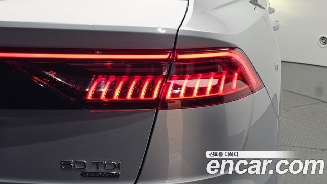 Audi Q8 (4M) 50 TDI Quattro Premium 2022 — фото 23