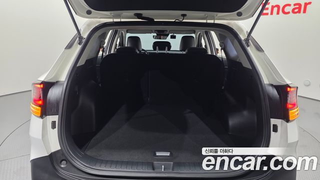 Kia Sportage (V) Diesel 2.0 2WD Prestige 2023 — фото 17