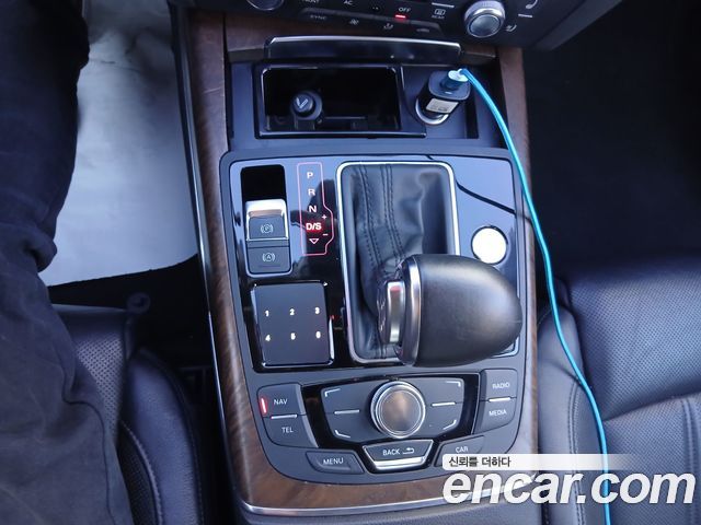 Audi A6 3.0 TFSI Quattro Dynamic C7 2013 — фото 10