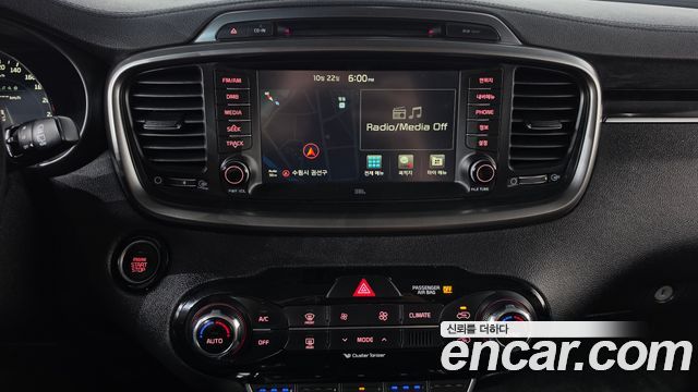 Kia Sorento Diesel 2.0 2WD Noblesse Special 2016 — фото 12