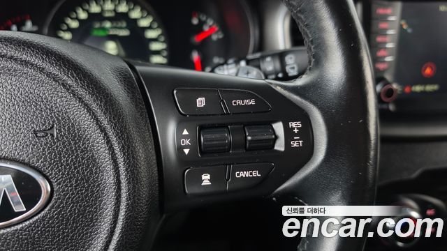 Kia Sorento Diesel 2.0 2WD Noblesse Special 2016 — фото 16