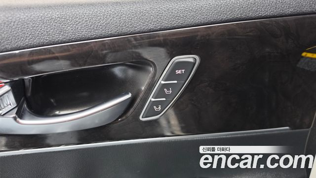 Kia Sorento Diesel 2.0 2WD Noblesse Special 2016 — фото 32
