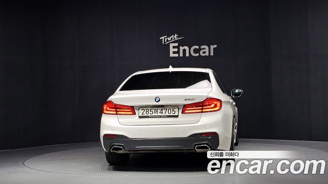 BMW 5 Series (G30) 530i M Sport Package Plus 2020 — фото 4
