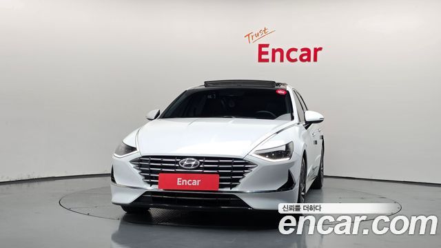 Hyundai Sonata Hybrid (DN8) Premium Family 2020 — фото 3