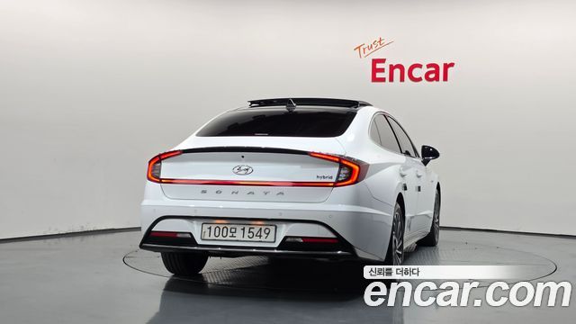 Hyundai Sonata Hybrid (DN8) Premium Family 2020 — фото 4