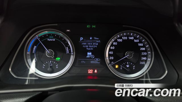 Hyundai Sonata Hybrid (DN8) Premium Family 2020 — фото 8