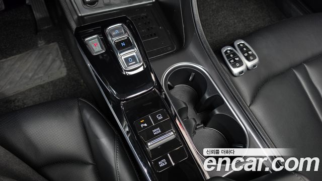 Hyundai Sonata Hybrid (DN8) Premium Family 2020 — фото 9
