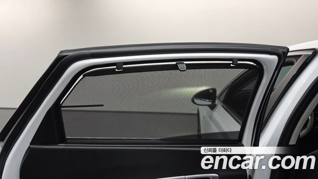Hyundai Sonata Hybrid (DN8) Premium Family 2020 — фото 17